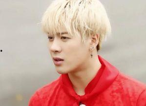 爱豆吃瓜娱乐酱张晚意,爱豆吃瓜娱乐酱,揭秘娱乐圈幕后故事